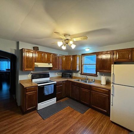 Comfy Getaway At Falls! Apartment Niagara Falls Bagian luar foto